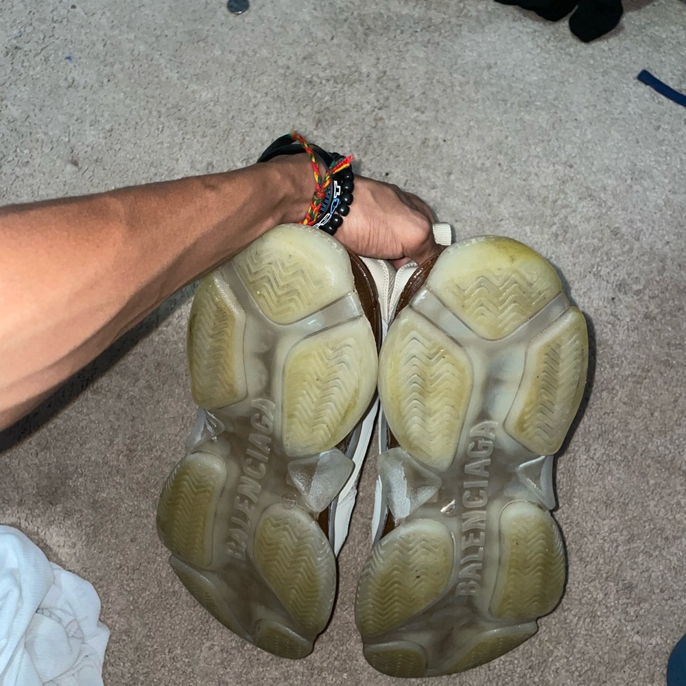Balenciaga Triple S Off White - Picture 4 of 4